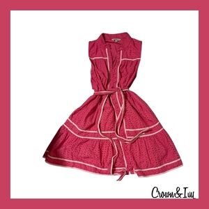 Crown & Ivy™Women's Short Sleeve Eyelet Piped Dres